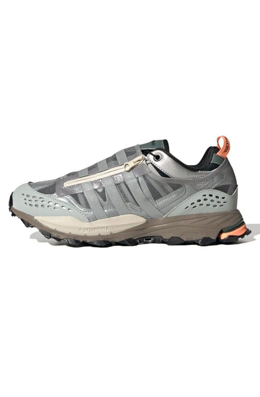 Tênis Adidas Hyperturf Adventure Shield Prata/Laranja - NewSkull