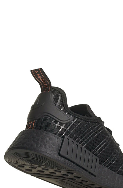 Tênis Adidas NMD _R1 Preto/Dourado - NewSkull