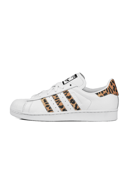 Tnis Adidas Superstar Farm Ona Feminino Branco NewSkull Tnis Adidas Superstar Farm Ona Feminino Branco NewSkull