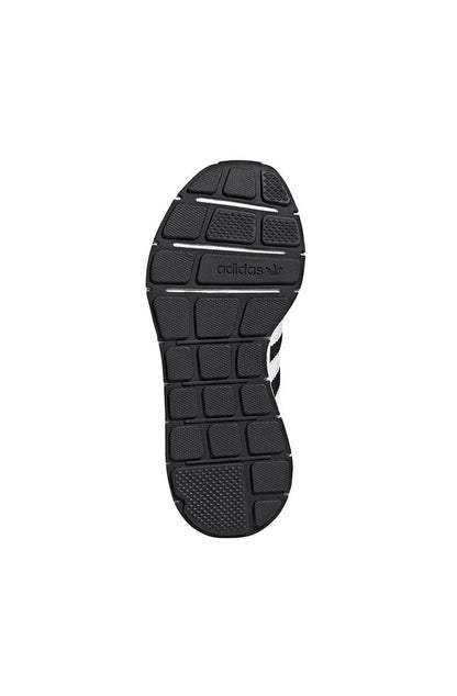 Tênis Adidas Swift Run RF Feminino Preto/Branco - NewSkull
