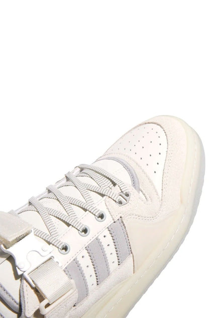 Tênis Adidas x Bad Bunny Forum Buckle Low Last White - NewSkull