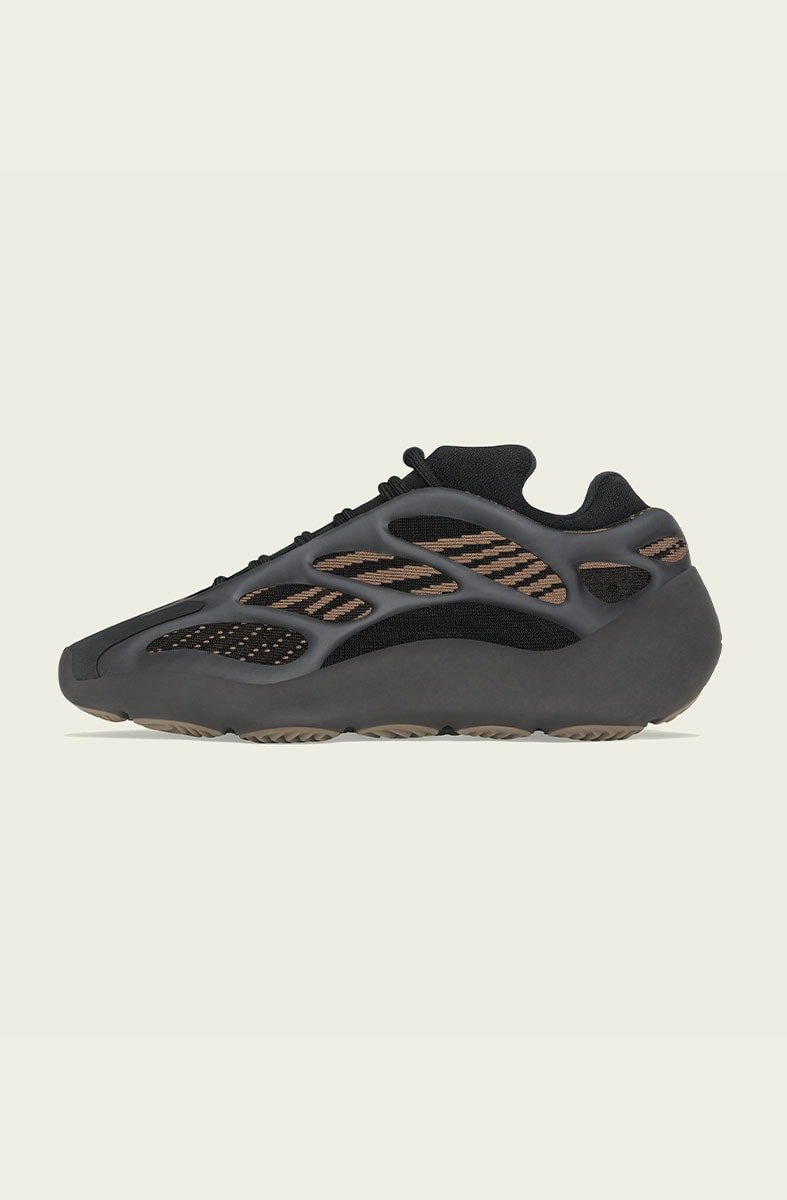 Tênis Adidas Yeezy 700 V3 Clay Brown - NewSkull