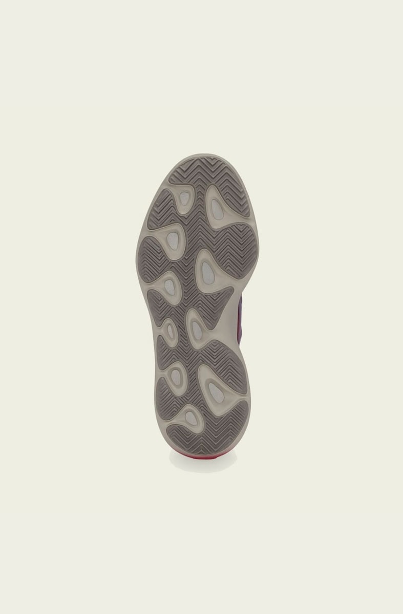 Tênis Adidas Yeezy 700 V3 Fade Carbon - NewSkull