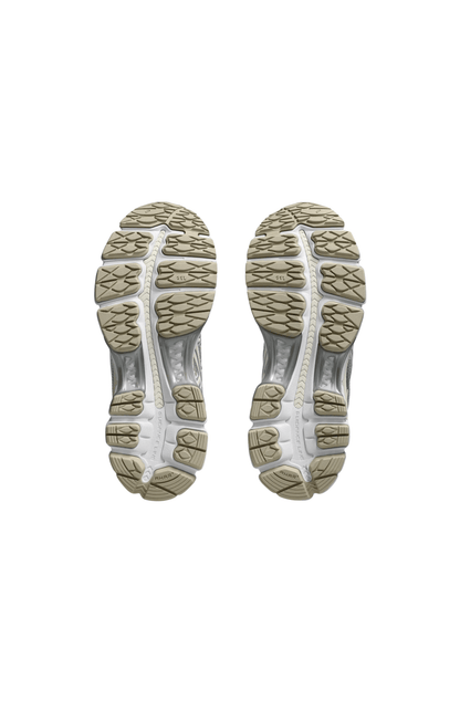 Tênis Asics Gel Kayano 12.1 Feminino Bege/Creme 1203A759 - 250 - NewSkull