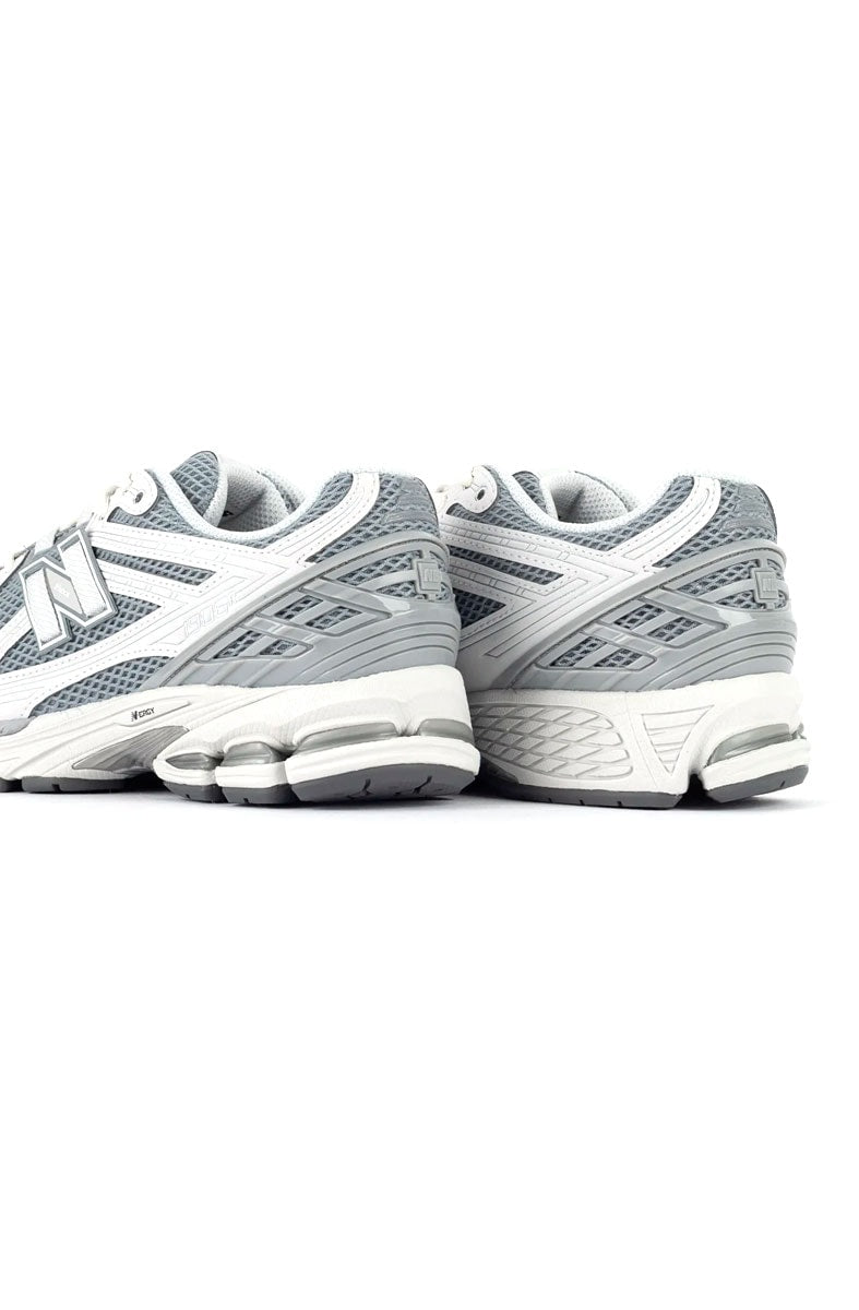 Tênis New Balance 1906R Unissex Cinza Claro U1906RSB - NewSkull