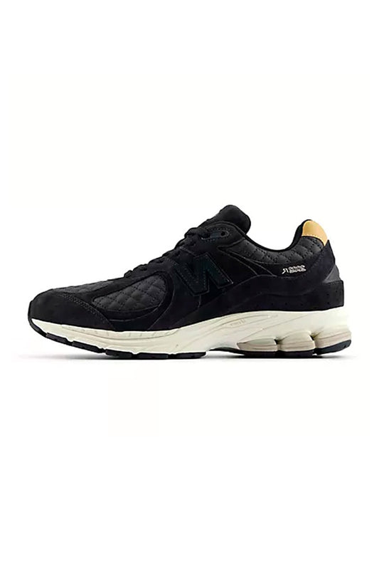 Tênis New Balance 2002R Preto/Bege M2002RPG - NewSkull