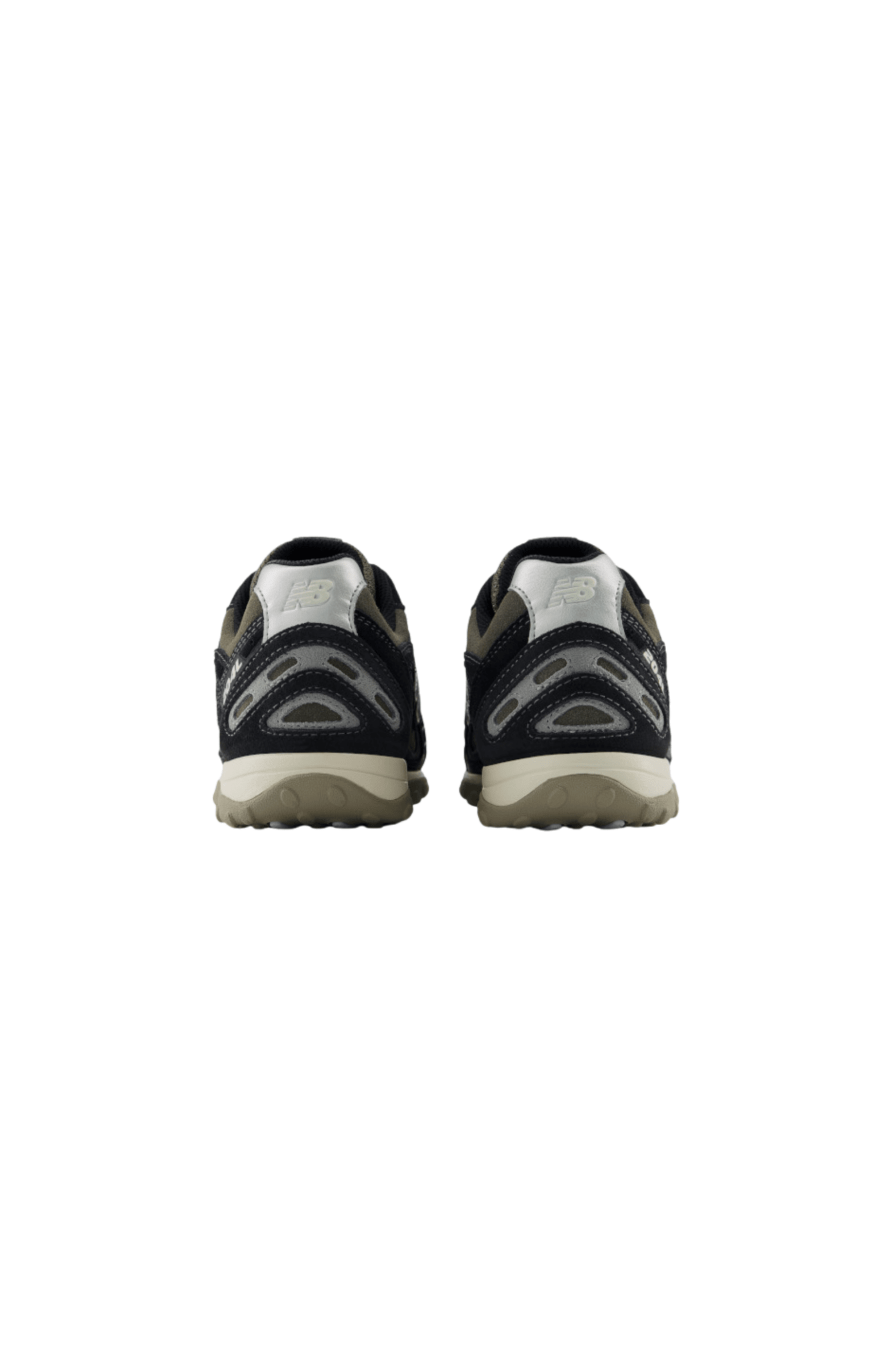 Tênis New Balance 204L Unissex Preto/Grafite U204L5WZ - NewSkull