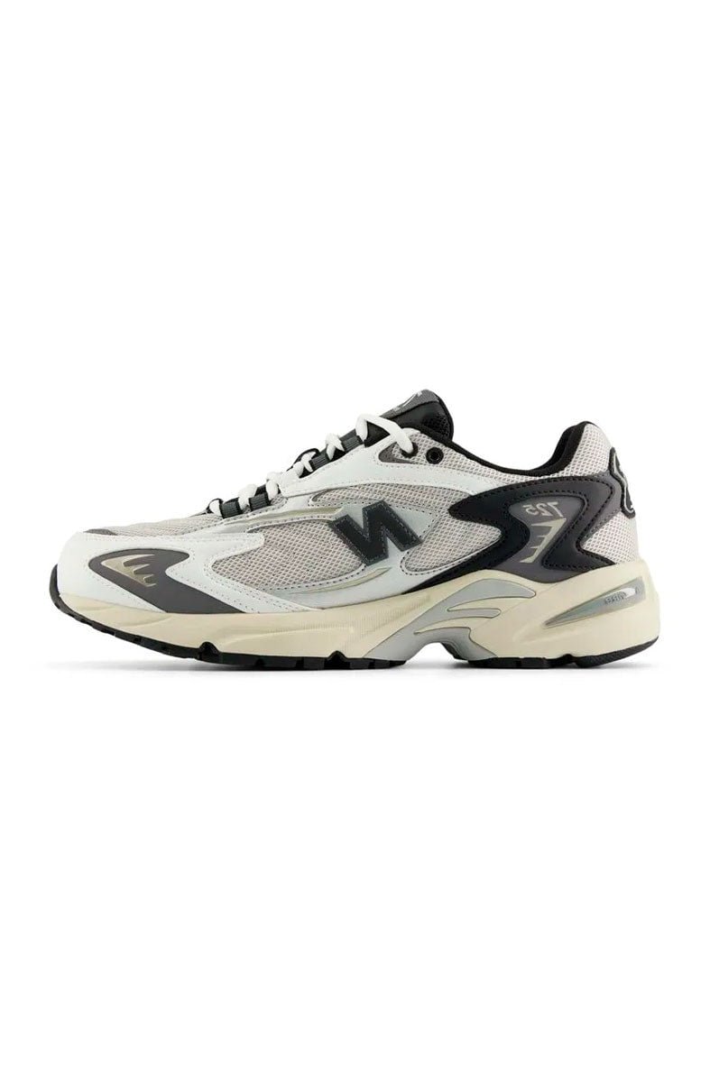 Tênis New Balance 725V1 Unissex Branco/Cinza Metalizado ML725CG
