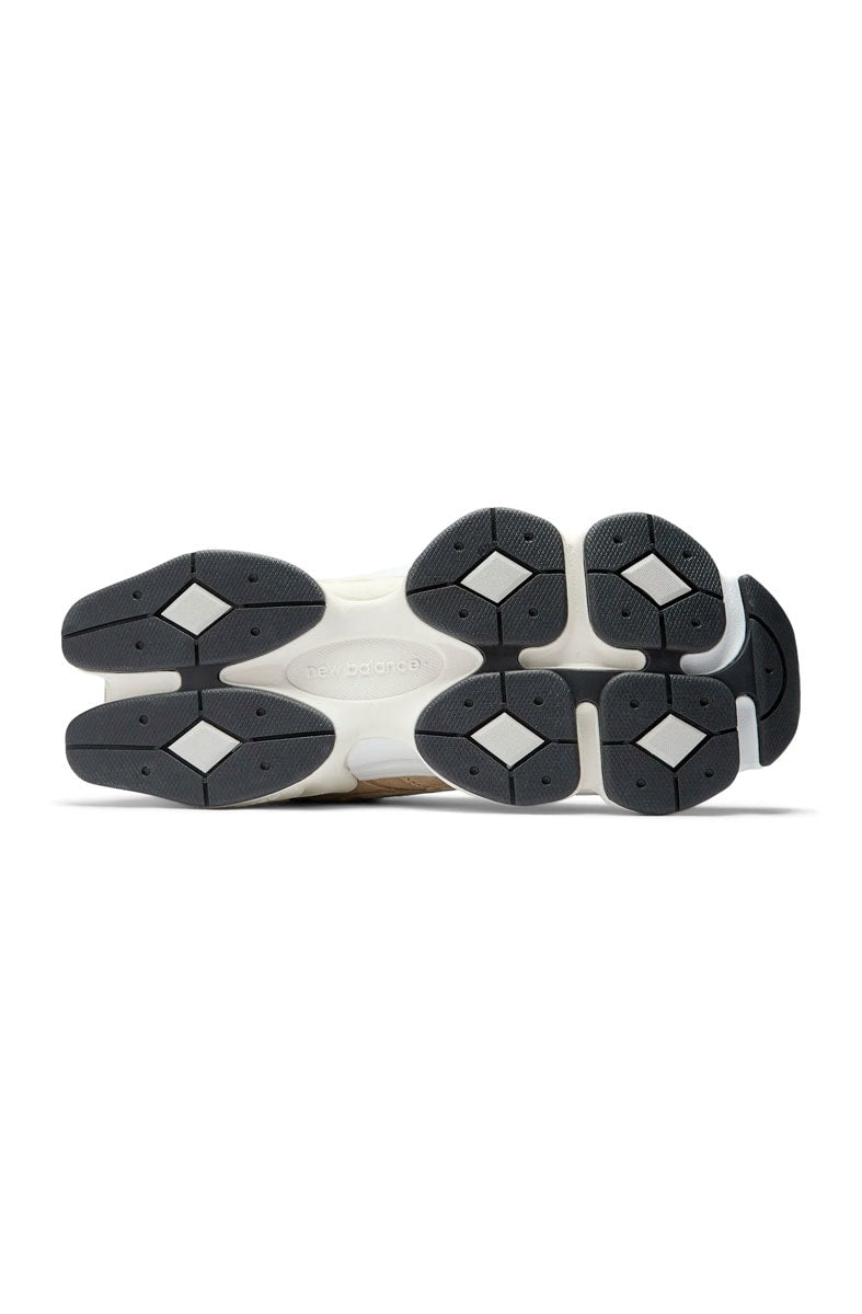 Tênis New Balance 9060 Unissex Marrom Claro/Cinza U9060LBD - NewSkull