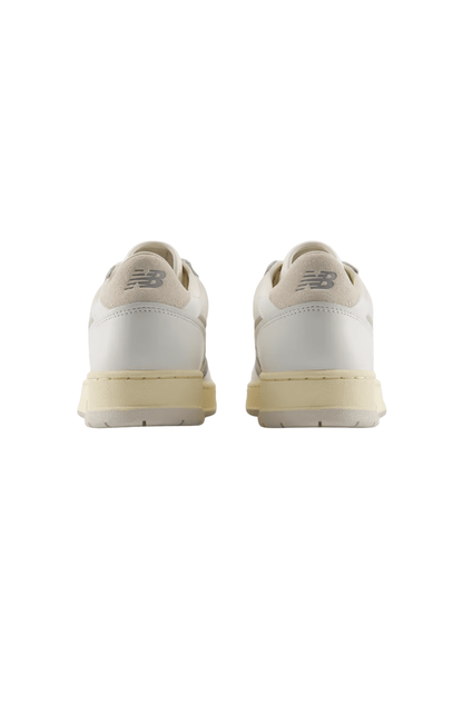 Tênis New Balance 950 Unissex Bege/Off-White U950384 - NewSkull