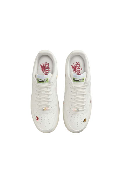 Tênis Nike Air Force 1 '07 Feminino Year of the Horse Branco IQ1143 - 100 - NewSkull