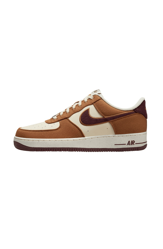 Tênis Nike Air Force 1 ´07 LV8 Masculino Bege/Marrom FQ8713 - 200 - NewSkull