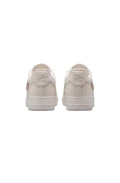 Tênis Nike Air Force 1 07 LX Molten Swoosh Branco/Rosa IF1686 - 161 - NewSkull