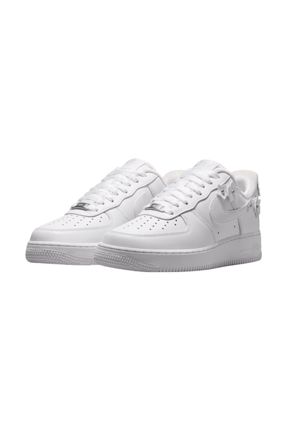 Tênis Nike Air Force 1 '07 SE Feminino Branco/Branco IR8637-100 - NewSkull