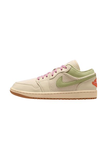 Tênis Nike Air Jordan 1 Low SE Sail and Olive Aura Bege/Verde II0569 - 100 - NewSkull