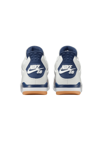 Tênis Nike Air Jordan 4 x SB Branco/Azul Marinho DR5415 - 100 - NewSkull
