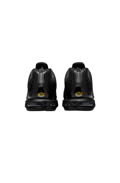 Tênis Nike Air Max Plus VII Triple Black Preto/Preto HQ2197 - 001 - NewSkull