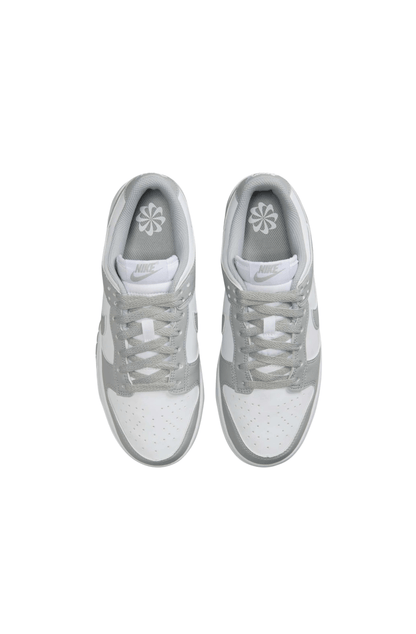 Tênis Nike Dunk Low Feminino Branco/Cinza DD1873 - 113 - NewSkull