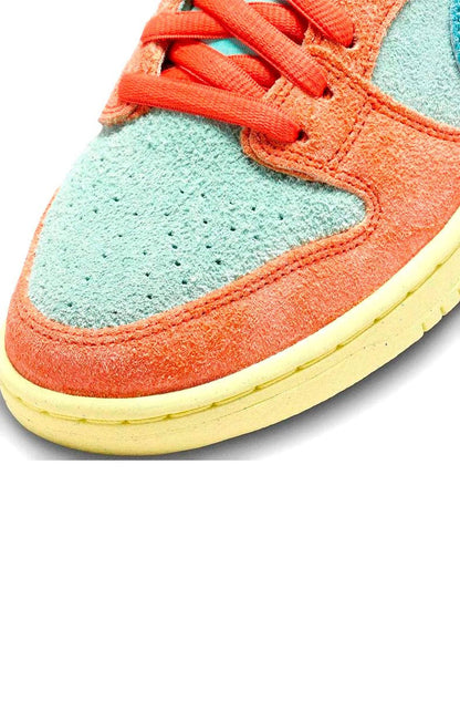 Tênis Nike SB Dunk Low Pro Premium Orange Emerald Rise/Noise Aqua DV5429 - 800 - NewSkull