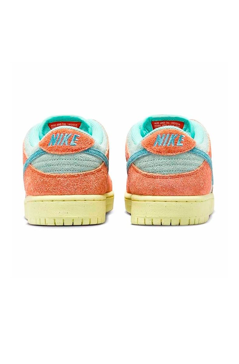 Tênis Nike SB Dunk Low Pro Premium Orange Emerald Rise/Noise Aqua DV5429 - 800 - NewSkull