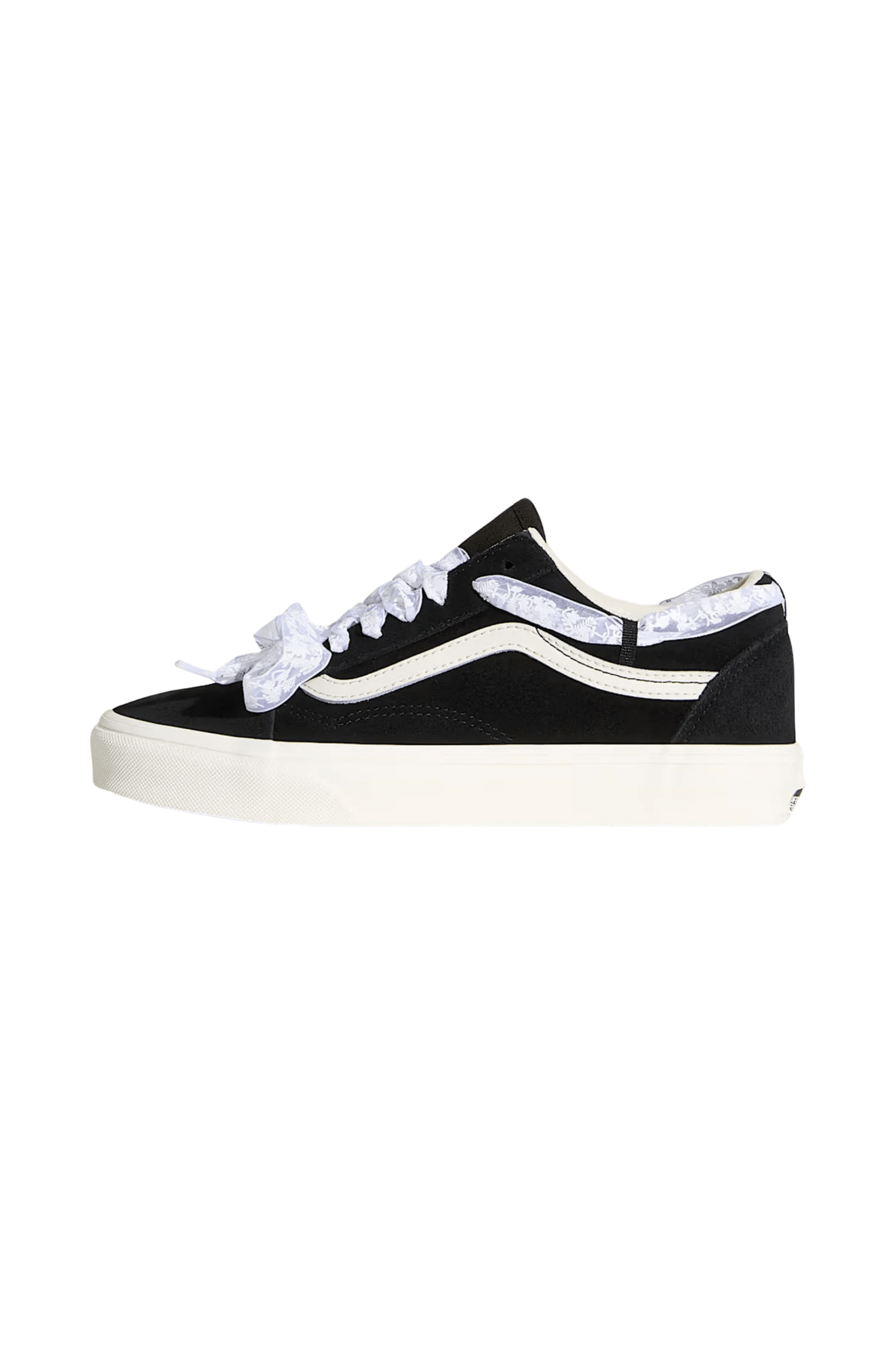 Tênis Vans Old Skool Coquette Preto/Branco VN000D6WBMA - NewSkull