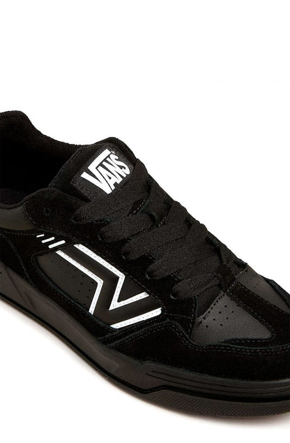 Tênis Vans Upland Preto/Preto V1003800510008 - NewSkull